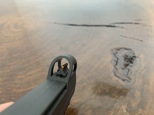 vzduchova-pistol-gamo-P900